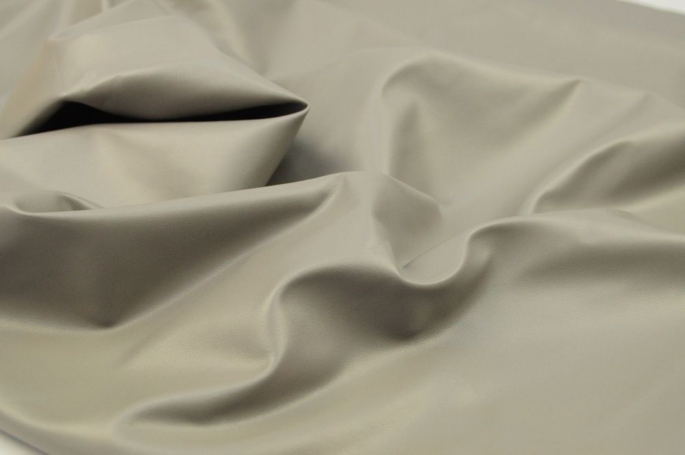 Кожа искусственная на трикотаже (ткань) 240 г/м², 140 см, цв.07 серый, 25м /TOS/