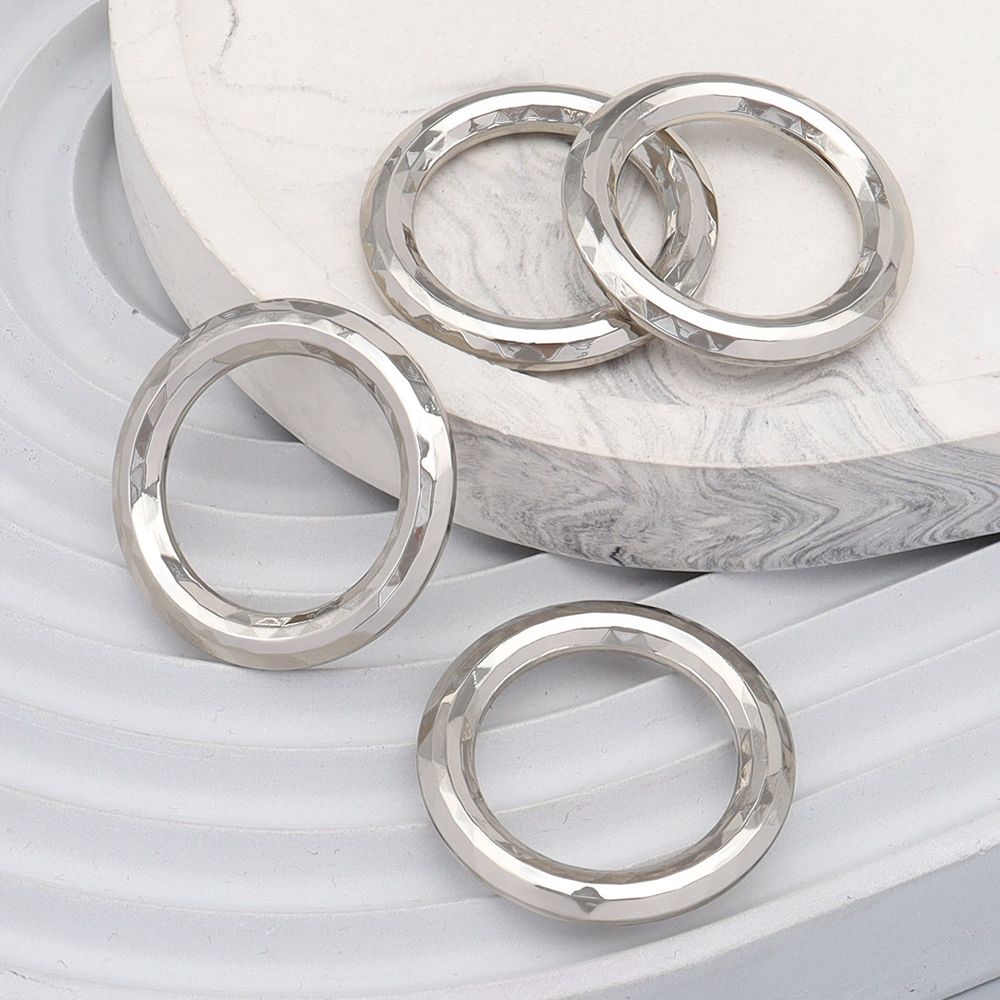 Кольцо литое металл in ⌀18 мм (25 мм внешн.), граненое (Nickel серебро (никель)), 4 шт, MB199