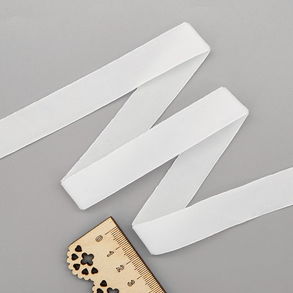 Лента бархатная (тесьма) 20.0 мм / 32.9±2 метров, 0081-1901 (8501 белый)