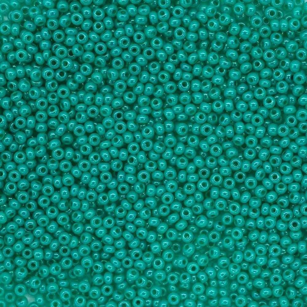 Бисер Preciosa 10/0 (2.3 мм), 100 г (5х20 г), алебастр с цветным покрытием, круг.отв.