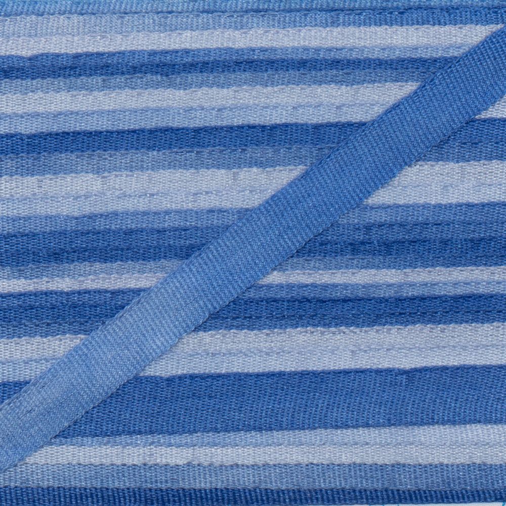 Лента (тесьма) шелковая 4.0 мм / 45.5±0.5 метров, M050 св.голубой/сиреневый, Gamma SRM-4