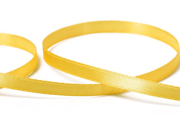 Лента атласная 1-сторонняя 6.0 мм / 33±2 метра, 015 желтый, Gamma