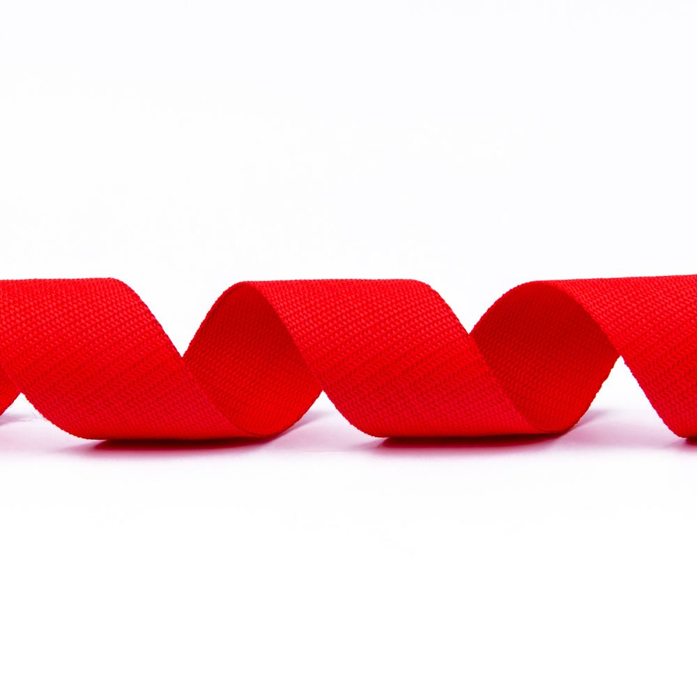 Стропа (ременная лента) 50 мм / 30 метров, толщ. 1.1 мм, [28 г/пог.м], 100% п/п, красный, Gamma 3077