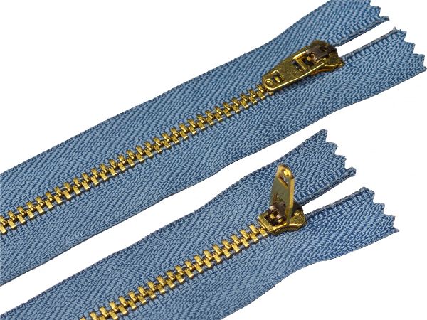Молния металл (цв.SBS) джинсовая Т4 (4 мм) 1 зам., н/раз., 18 см, S-277 голубой (звено: золото), уп.100 шт