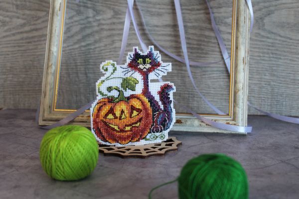 Набор для вышивания нитками МП Студия (Жар-птица), Черный кот 11х9 см