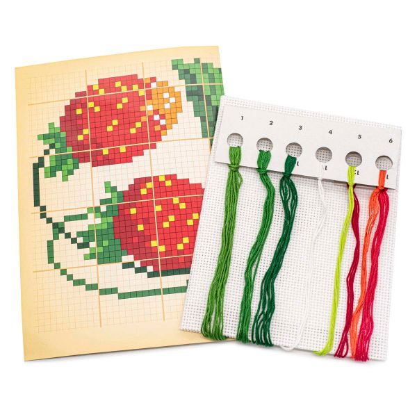 Набор для вышивания нитками РС Студия, Ягодки 15х12 см