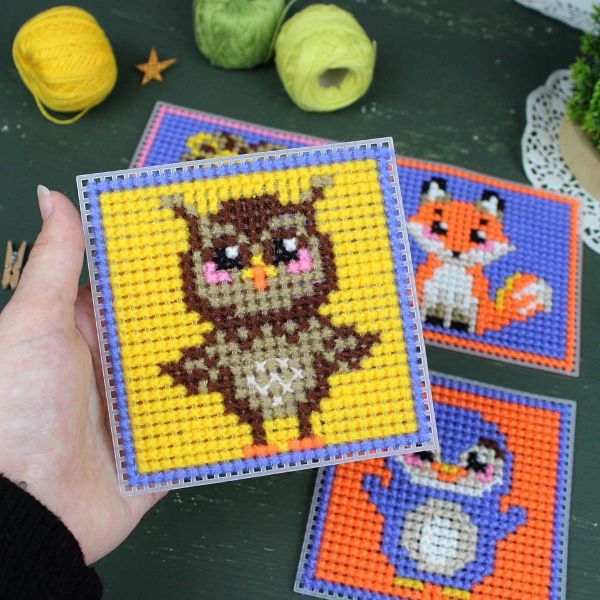 Набор для вышивания нитками МП Студия, на пластиковой канве Милые животные 10,6х10,6см - 4 шт