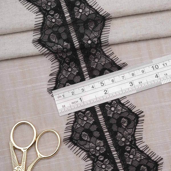 Кружево шантильи (реснички) на сетке 82 мм / 30 метров, черный, 3AR1278