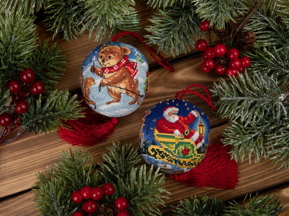 Набор для вышивания нитками Panna, новогодняя игрушка Праздник к нам приходит, 6х6 см
