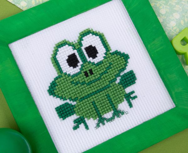 Набор для вышивания нитками Klart, Детские истории. Лягушка, 12х12 см