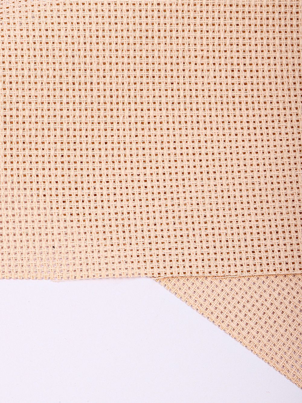 Канва крупная 854 (10х44кл) 40х50 см цв. бежевый