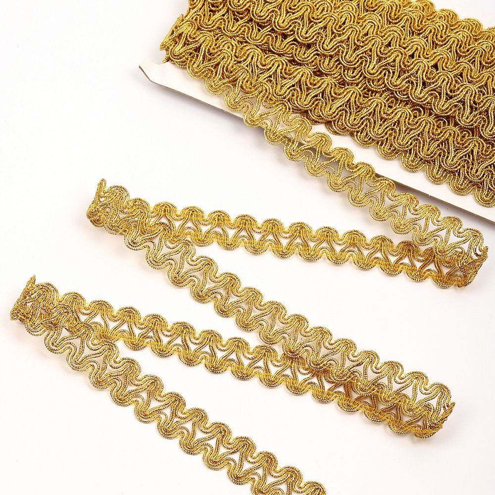 Тесьма отделочная 20 мм / 13.71 метров, TBY 913 цв.золото