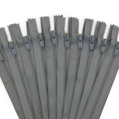 Молния спираль (витая) брючная Arta Т4 (4 мм) 1 зам., н/раз., 20 см, цв. 243 серый, уп.10 шт