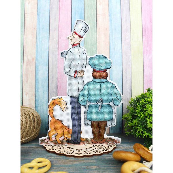 Набор для вышивания нитками МП Студия, на пластиковой канве Повара 20х13см