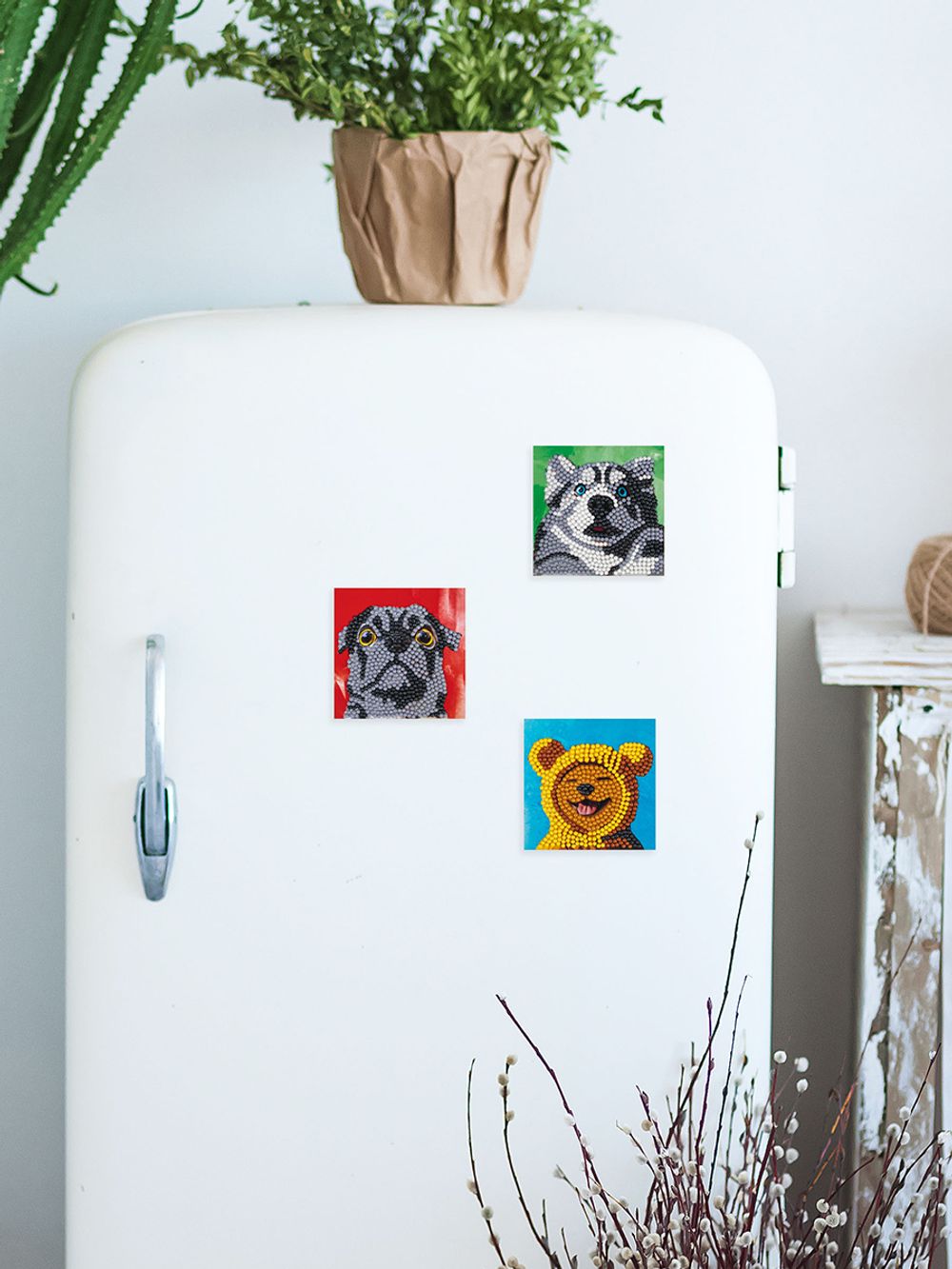 Кристальная (алмазная) мозаика Фрея ALVM-304, набор магнитов, Мемные песики, 9х9 см