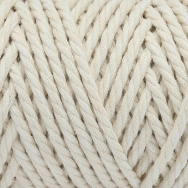 Пряжа YarnArt (ЯрнАрт) Macrame Rope 3мм / уп.4 мот. по 250 г, 63м, 752 молочный