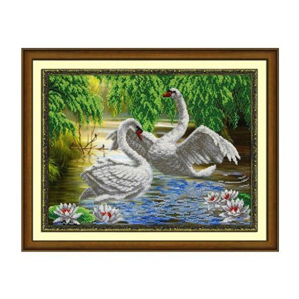 Набор для вышивания бисером Паутинка, Лебеди, 28х38 см