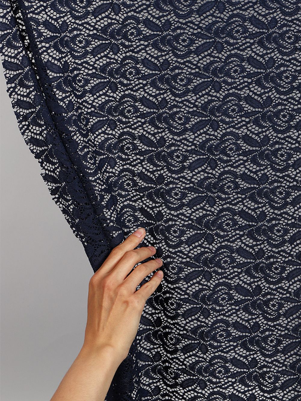 Ткань кружевная гипюр стрейч 160 г/м², ш.150см, арт.SZ031636 цв.142 темно-синий, уп.25м