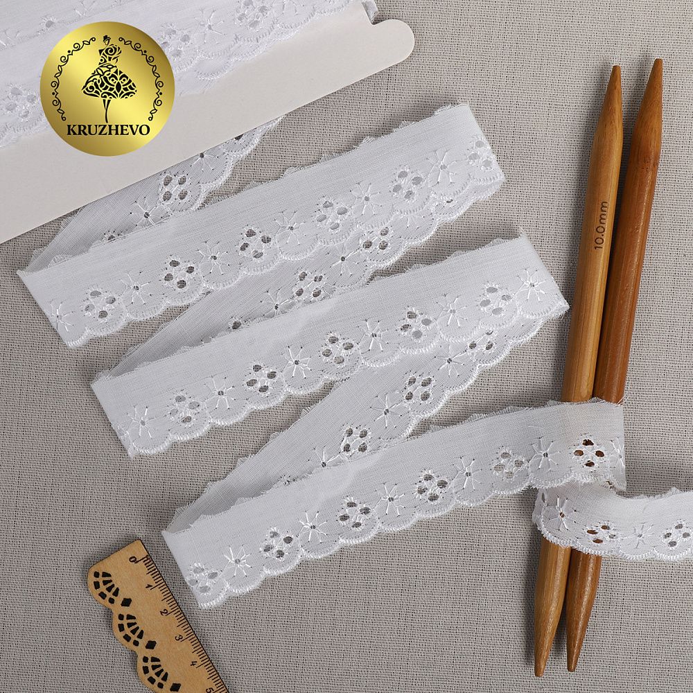 Кружево шитьё 28 мм, ТСВ-20S17, цв.001 белый, уп.13.71м, Kruzhevo
