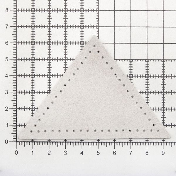 Заплатки пришивные из замши треугольник 8х8х8 см, с перфорацией, 2 шт, 25 серо-белый, 59903