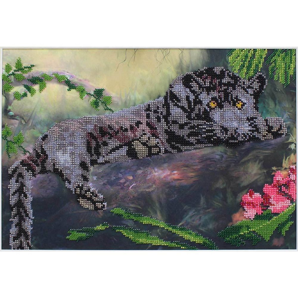 Набор для вышивания бисером Hobby&Pro, Пантера, 37х25 см