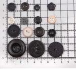 Украшения декоративные пуговицы ассорти Цветовая гамма (CB), 100г (CB113, Черно-белый)