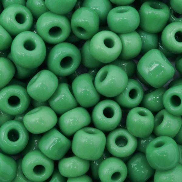 Бисер Astra&Craft 6/0 (4.1 мм), 150 г (10х15 г), цв. 47 св.зеленый/непрозр