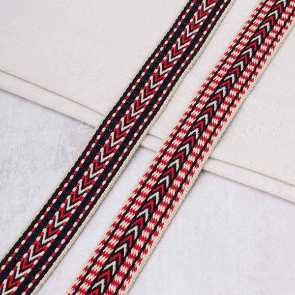 Стропа (ременная лента) 38 мм / 45.72 метра, [35.87 г/пог.м], с принтом, T0208 красный/т.синий/молочный, 3Al362