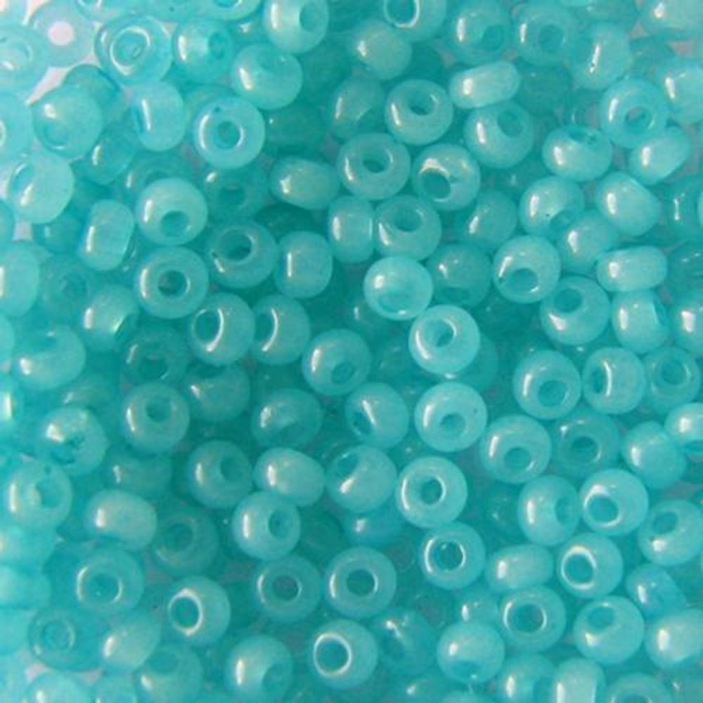 Бисер Preciosa алебастр окрашенный 10/0 (02165) круг.отв, 50 г