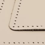 Заплатка пришивная кожа треугольник равносторонний 8см с перфорацией, 2 шт, 100% кожа, 06 бежевый, 9126