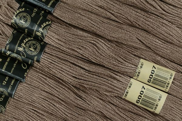 Мулине Ideal ТВ, 24 мотка по 8 метров, цв. 140