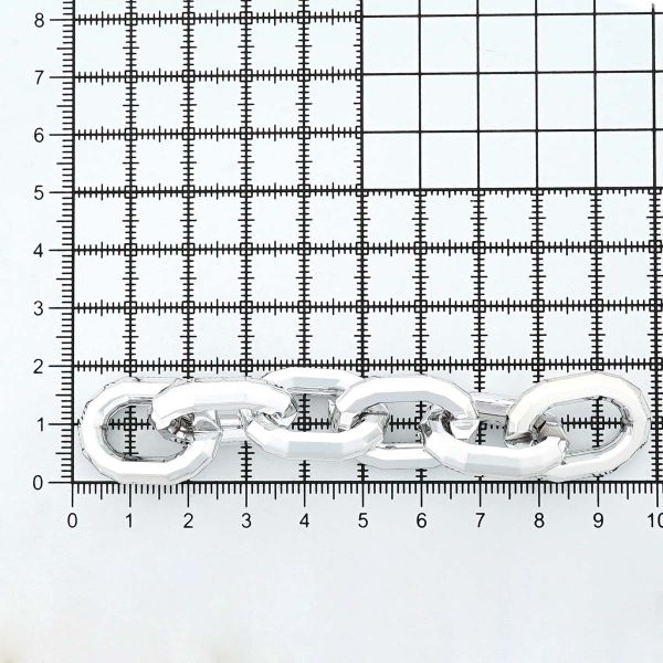 Цепь пластик 10 см, размер звена 26х18 мм, серебро