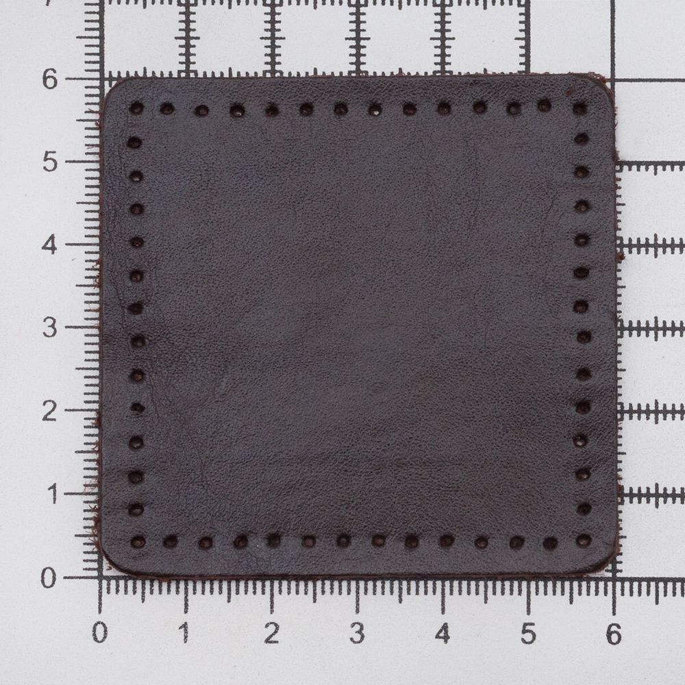 Заплатки пришивные из кожи, квадрат 6см с перфорацией, 2 шт, 100% кожа, 03 темно-коричневый, 9112