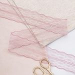 Кружево на сетке 45 мм / 9.14 метра, 21 пыльная роза, 3AR3730