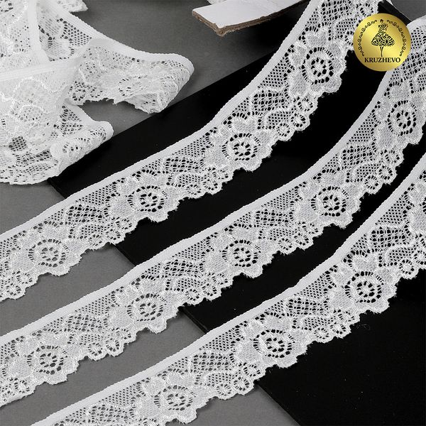 Кружево эластичное (стрейч) 30 мм / 5 метров, TBY.L839, цв.F102 молочный