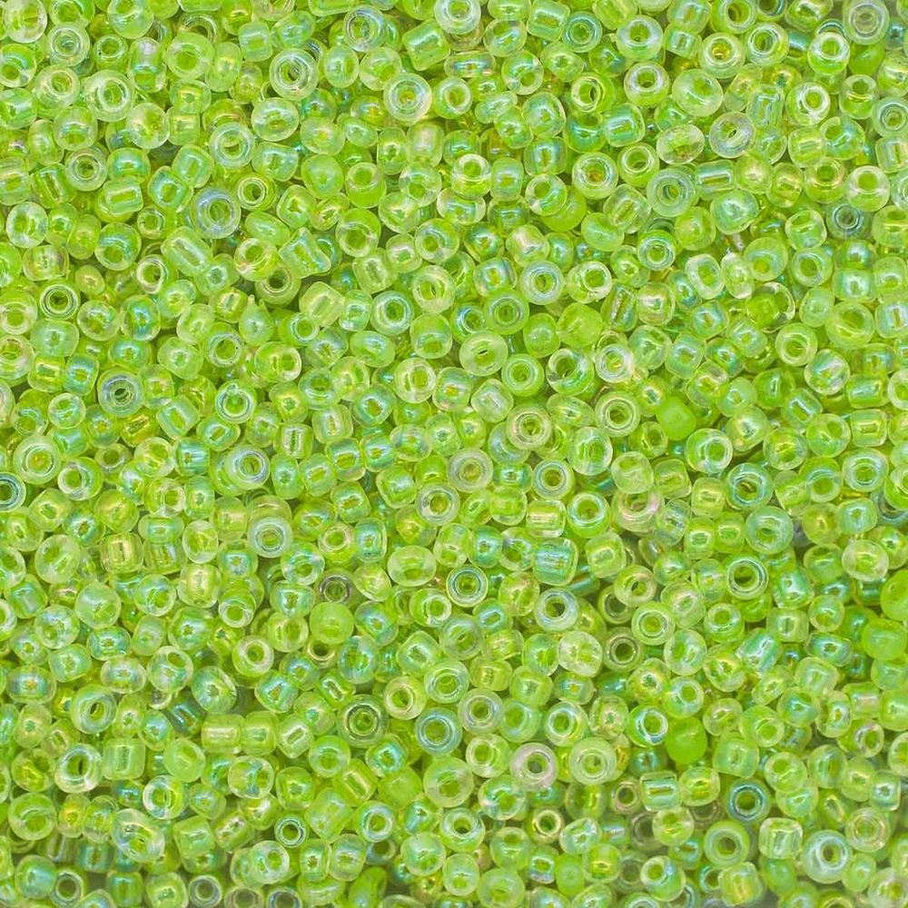 Бисер Astra&Craft 11/0 (2.1 мм), 200 г (10х20 г), цв. 212 зеленый/прозр.с цвет.центром, радужный
