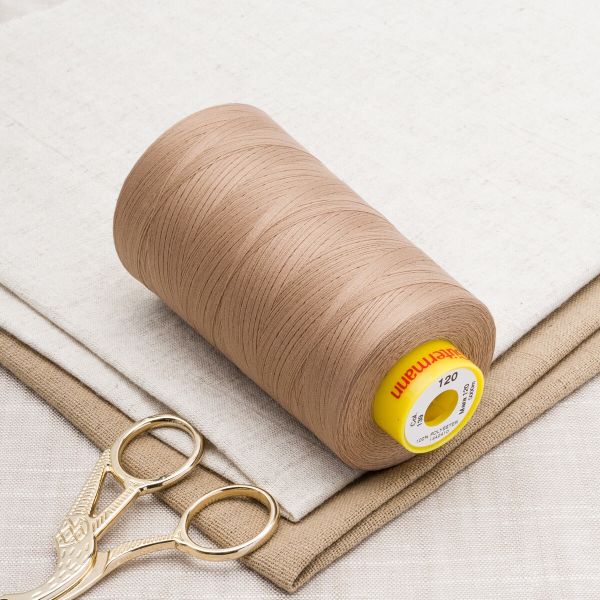 Нитка универсальная Gutermann Mara 120/2, 5000 м, 700185, 139 бежево-коричневый, 1 катушка