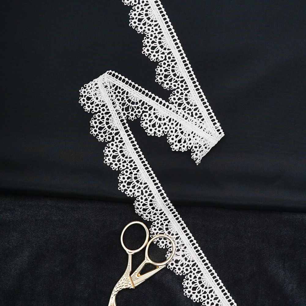 Кружево гипюр (плетёное) 30 мм / 13.72 метра, белый, 3AR3499