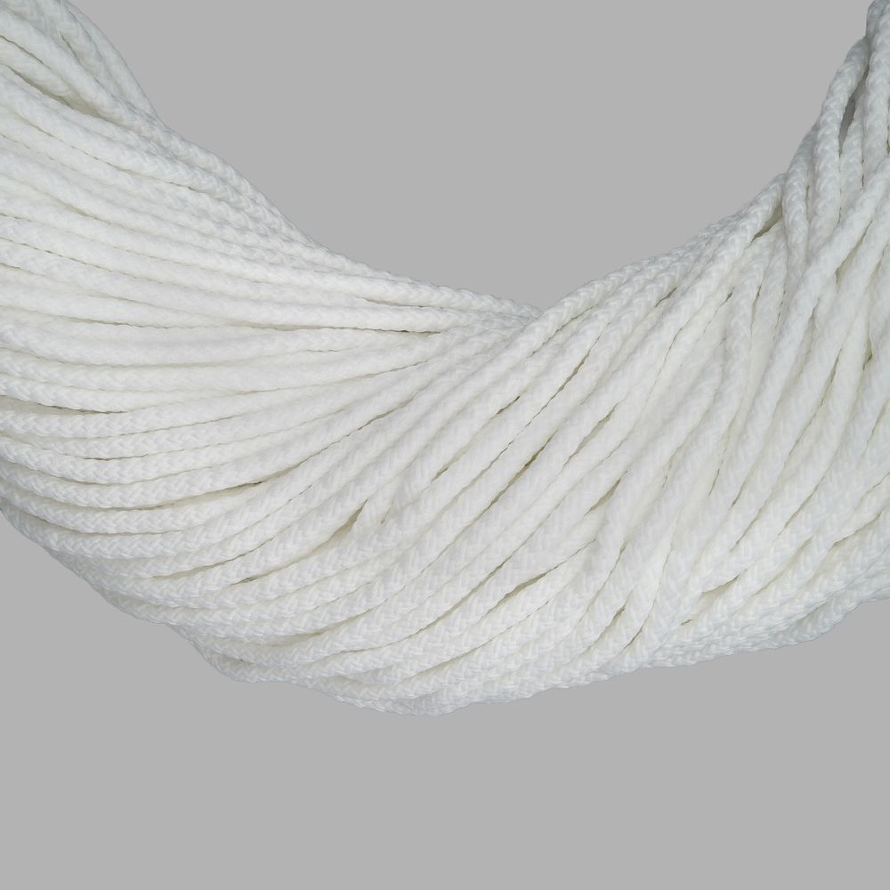 Шнур плетеный ⌀4.0-5.0 мм / 100 метров, 003 белый