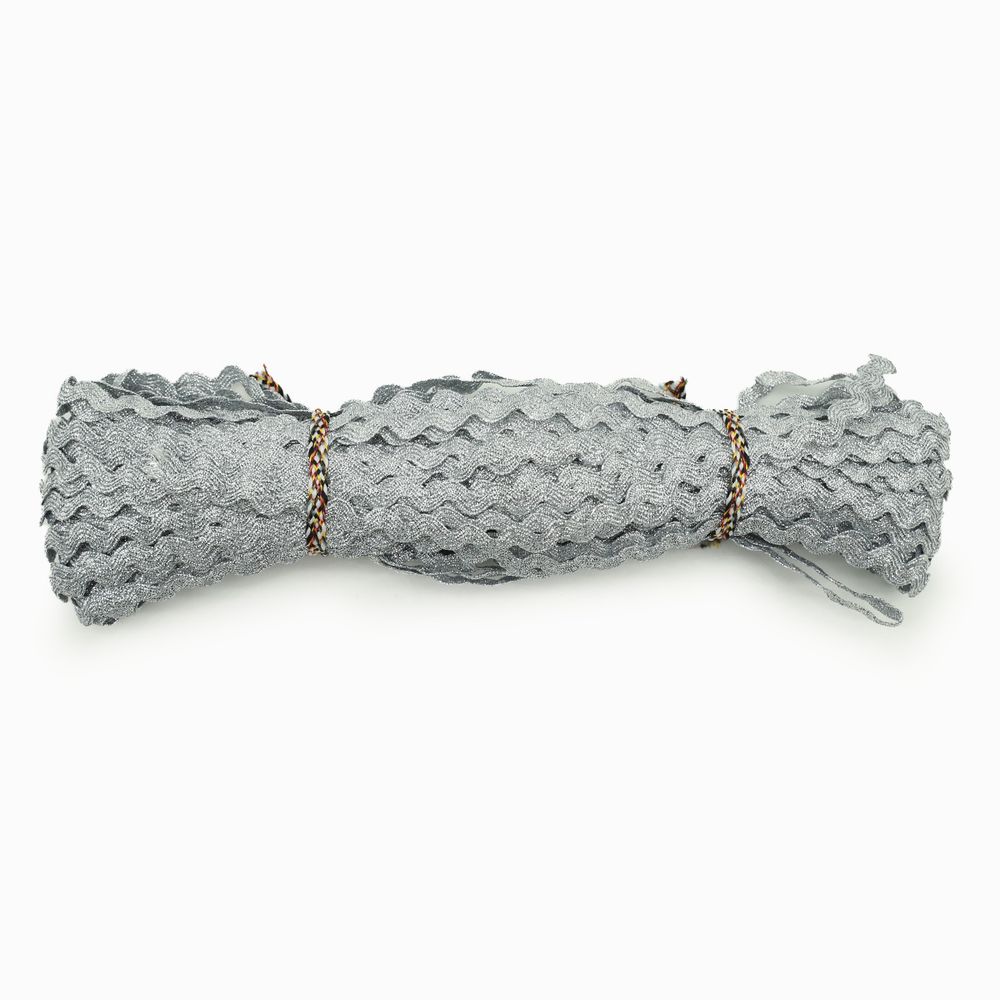 Тесьма вьюнчик с люрексом, 7 мм, 30 м (серебро), 30 м