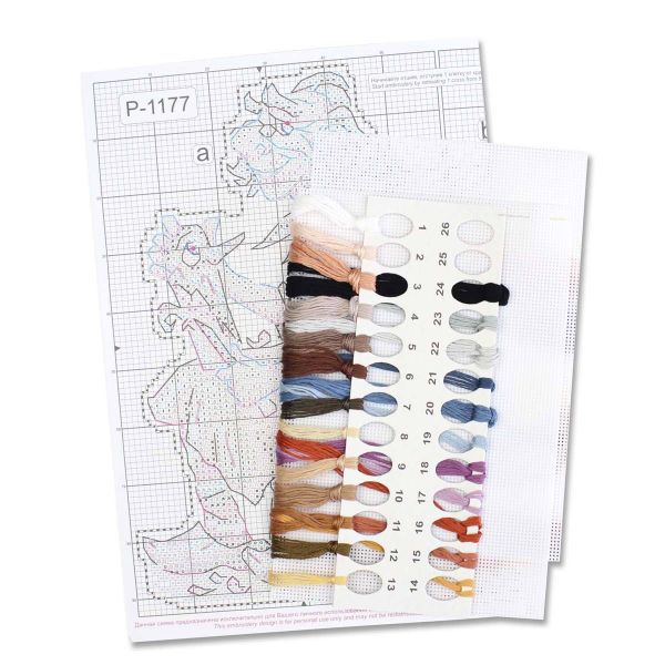 Набор для вышивания нитками МП Студия, на пластиковой канве Папа Карло 17х10см