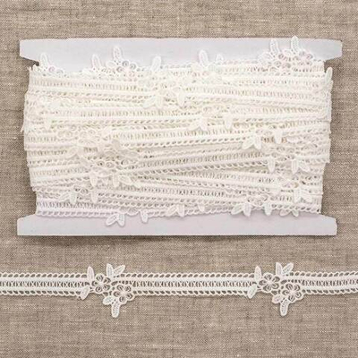 Кружево гипюр (плетёное) (матовое) 30 мм, 13.72м, цв.белый, S090710