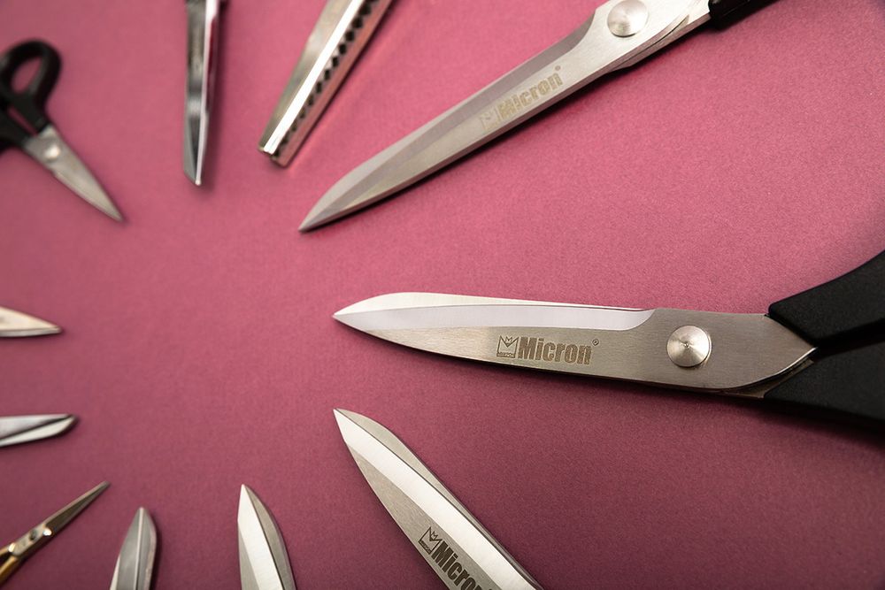Ножницы рукодельные 12.5 см, в чехле, с микро заточкой, Micron VIT-19