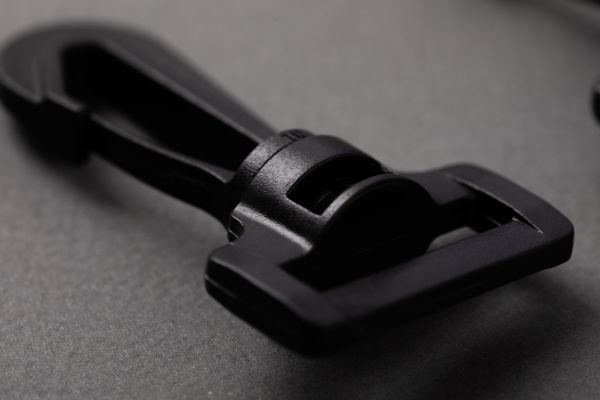 Карабин пластик 32 мм, 100 шт, черный, Gamma GHB003