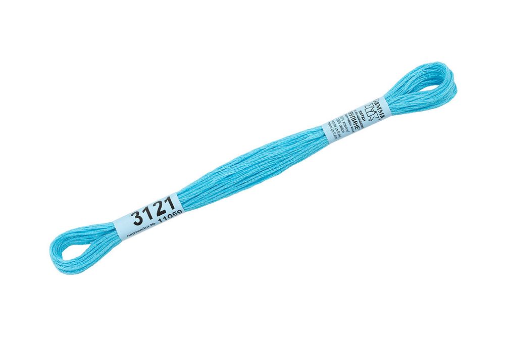 Мулине Gamma 100% хлопок, цв.3121 голубой, 24 мотка по 8 метров