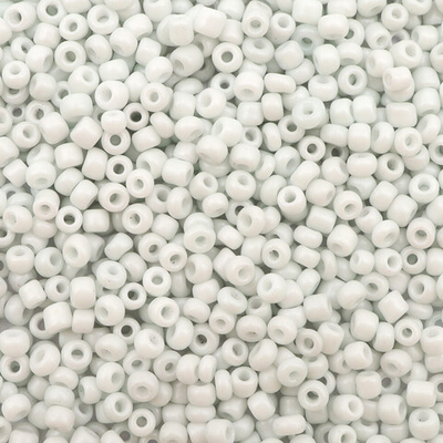 Бисер Astra&Craft 11/0 (2.1 мм), 500 г, цв. 979 белый перламутровый