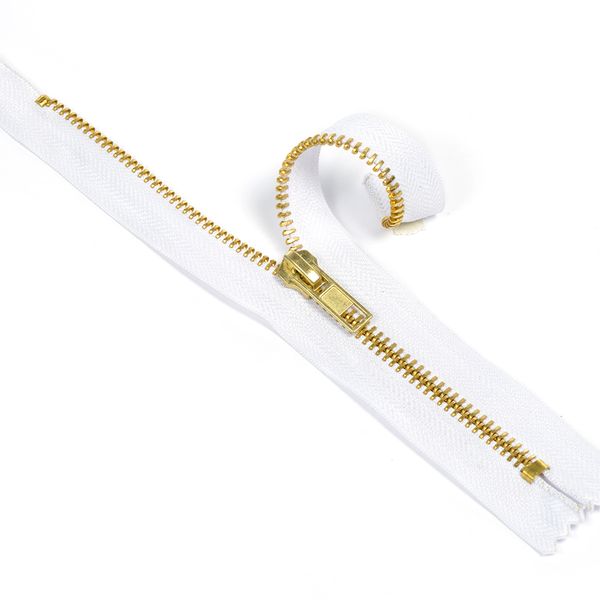 Молния металл джинсовая Т5 (5 мм) 1 зам., н/раз., золото, 18 см, цв.F101 белый уп.10 шт