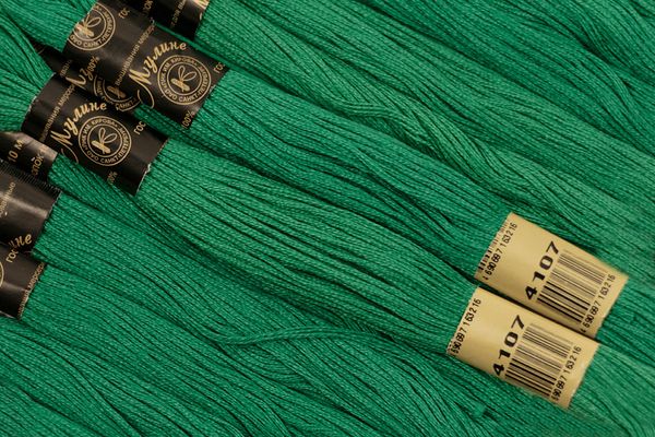 Мулине Ideal ТВ, 24 мотка по 8 метров, цв. 533