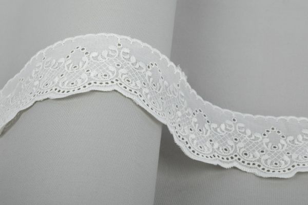 Кружево шитьё 54 мм / 10 м, кремовый, Gamma GYEM-5401