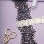 Кружево шантильи (реснички) на сетке 85 мм / 30 метров, черный, 3AR1259